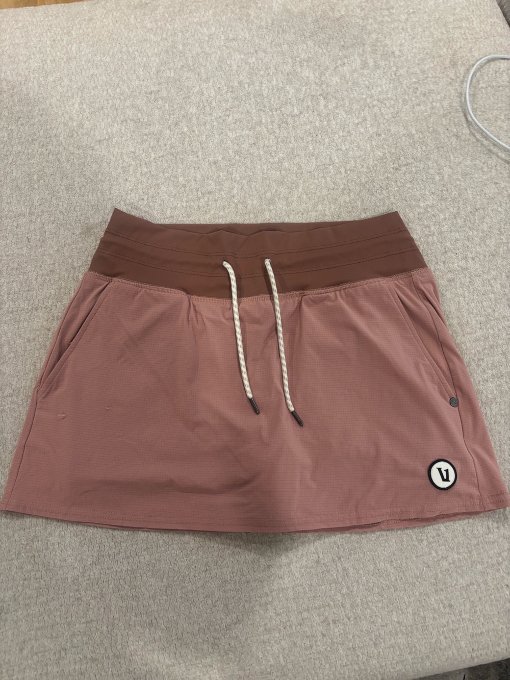 Vuori Women’s Mauve Active Skort with Brown Waistband